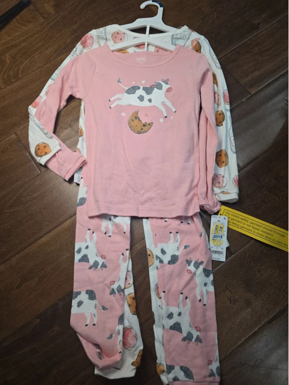 5t brand new pajamas from carter's item, 315G7